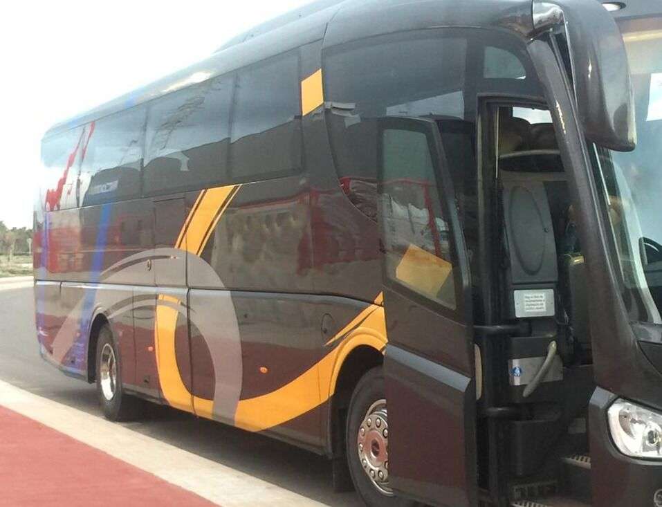 SCANIA IRIZAR PB autobús de turismo