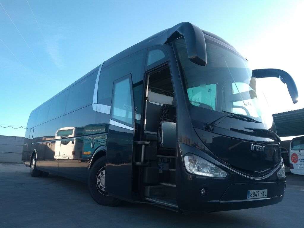 SCANIA Irizar i6 autobús de turismo - Photo 1