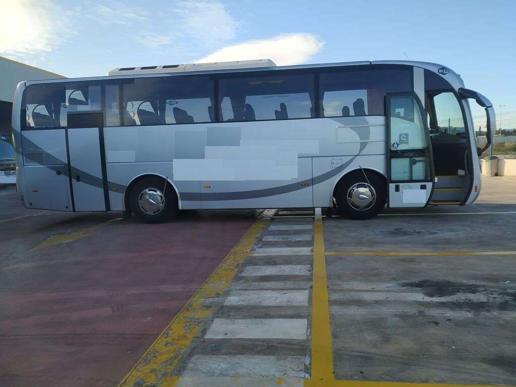VOLVO SUNSUNDEGUI SIDERAL 2000-10 metros autobús turístico - Photo 2