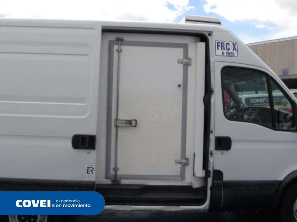 IVECO Daily 35S13 furgoneta frigorífica - Photo 9